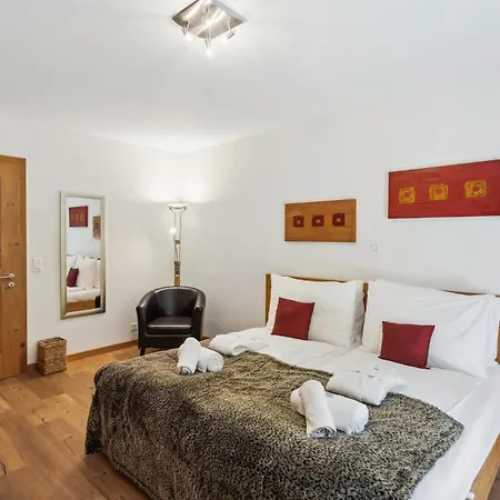 The By Mrs Miggins Apartahotel 4*